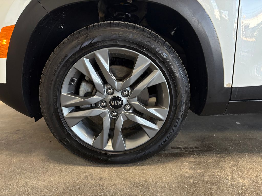 2021 KIA SELTOS - Image 35