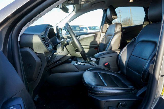 2025 FORD ESCAPE - Image 14