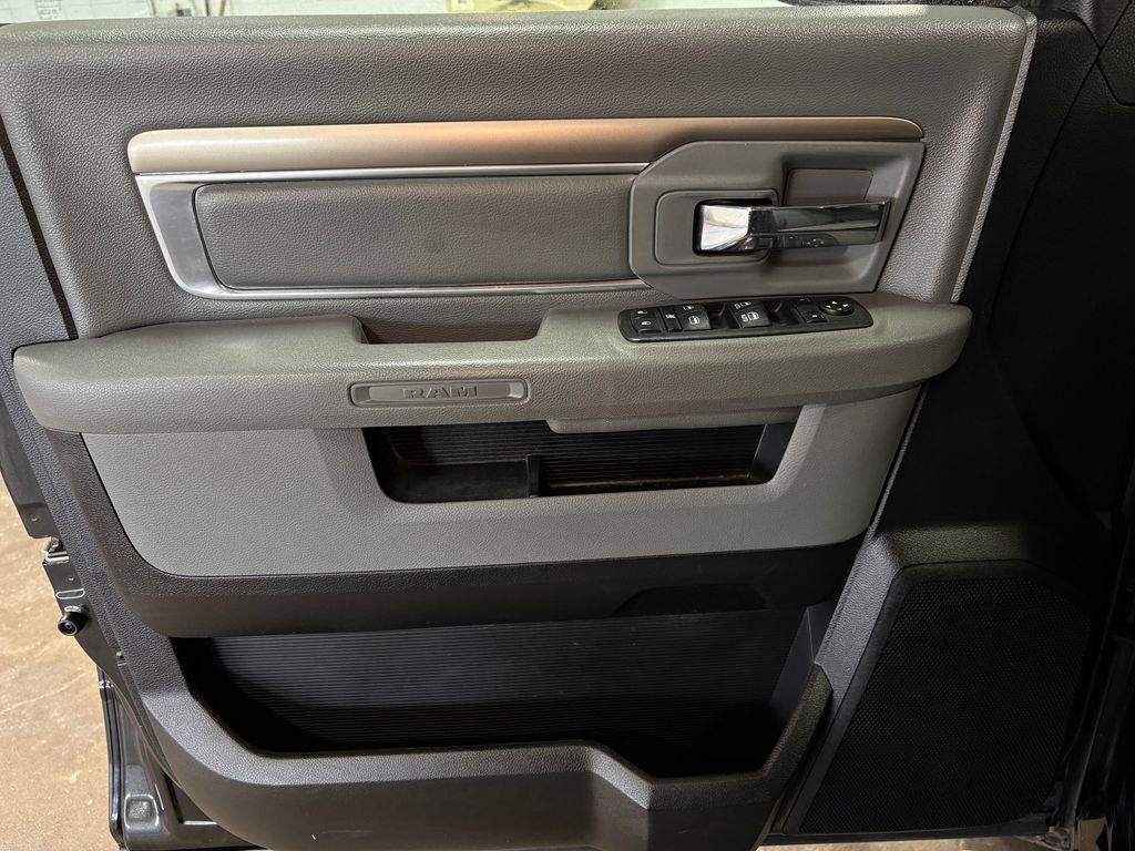 2018 RAM 1500 - Image 18