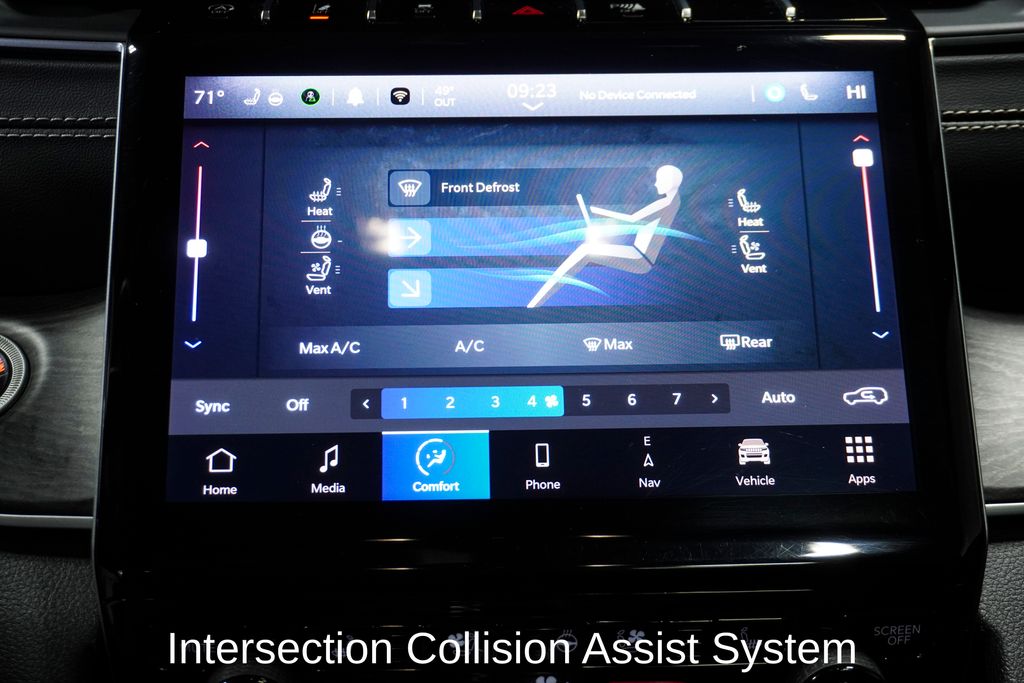 2024 JEEP GRAND CHEROKEE - Image 19