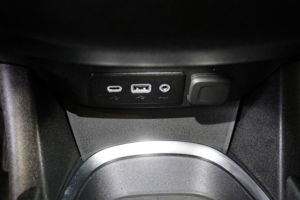 2024 CHEVROLET MALIBU - Image 18