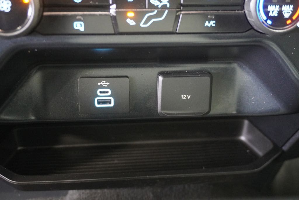 2023 FORD F-250 - Image 17