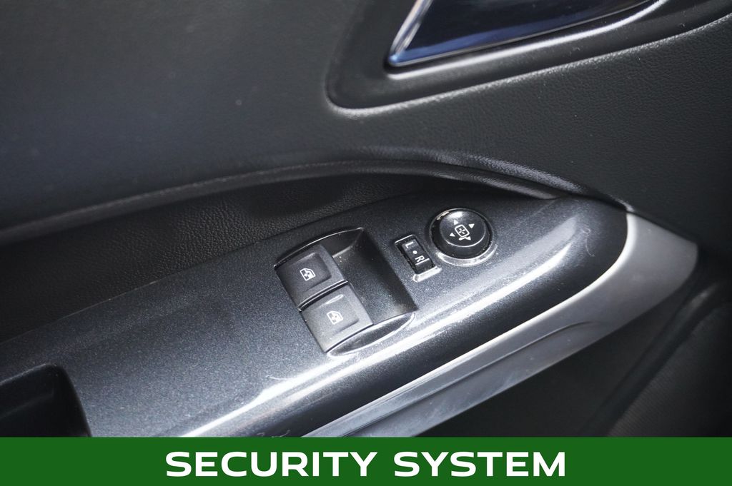 2022 CHEVROLET COLORADO - Image 25