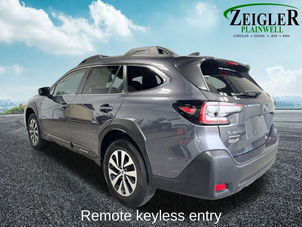 Used 2023 Subaru Outback Premium SUV