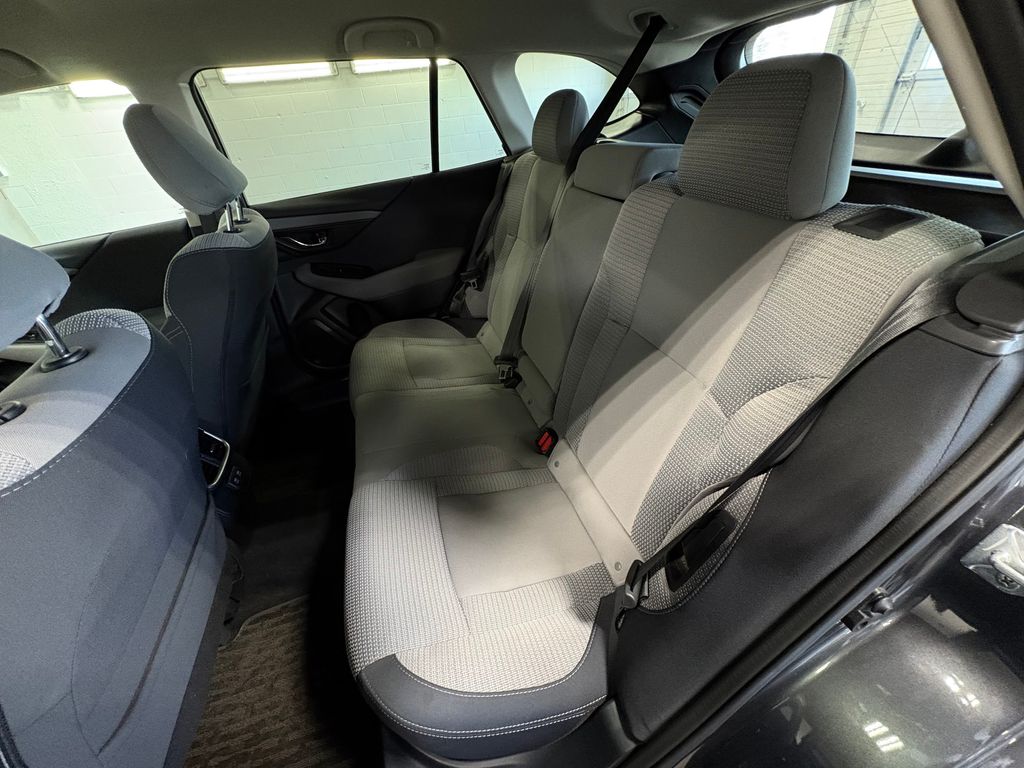 2022 SUBARU OUTBACK - Image 27