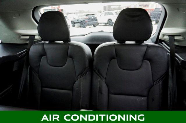 2022 VOLVO XC90 - Image 10