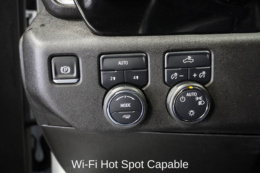 2025 CHEVROLET SILVERADO - Image 22