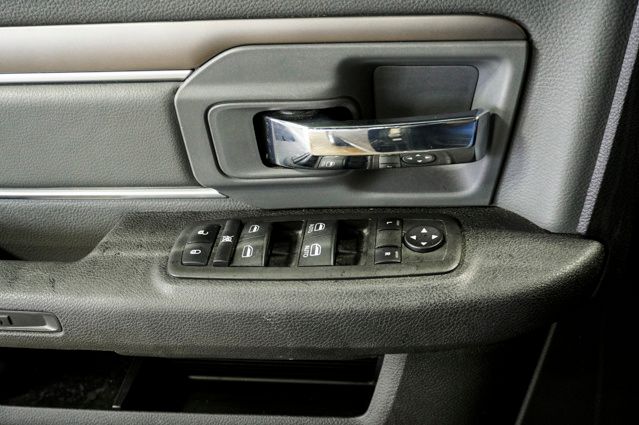 2023 RAM 1500 - Image 21