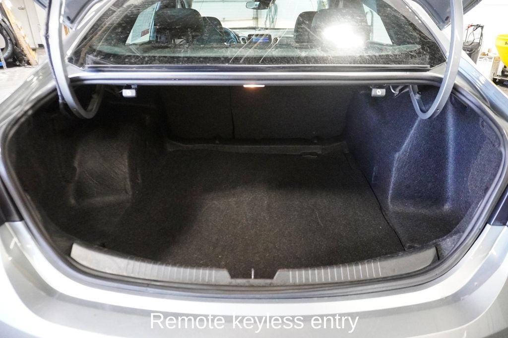 2024 CHEVROLET MALIBU - Image 5