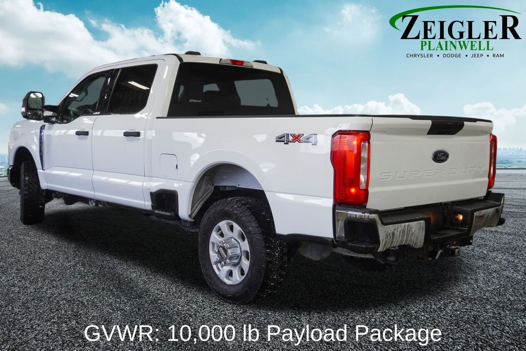 2023 FORD F-250 - Image 2