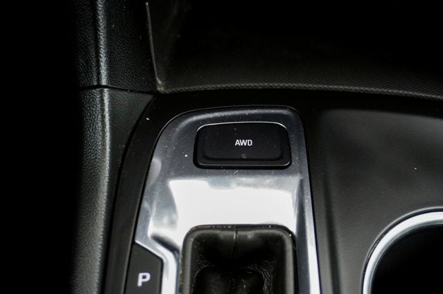 2023 CHEVROLET EQUINOX - Image 18