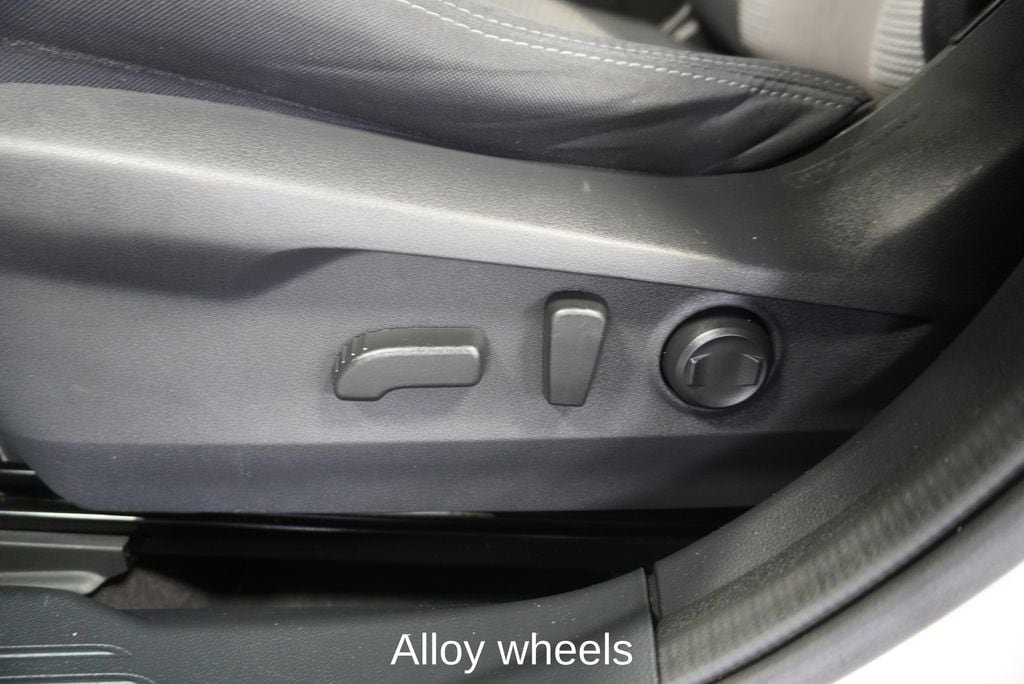 2024 SUBARU OUTBACK - Image 14