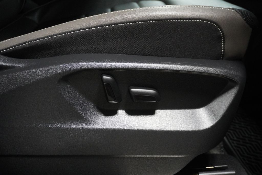 2021 VOLKSWAGEN ATLAS - Image 5