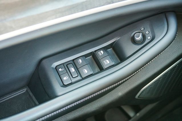 2022 JEEP GRAND CHEROKEE L - Image 31