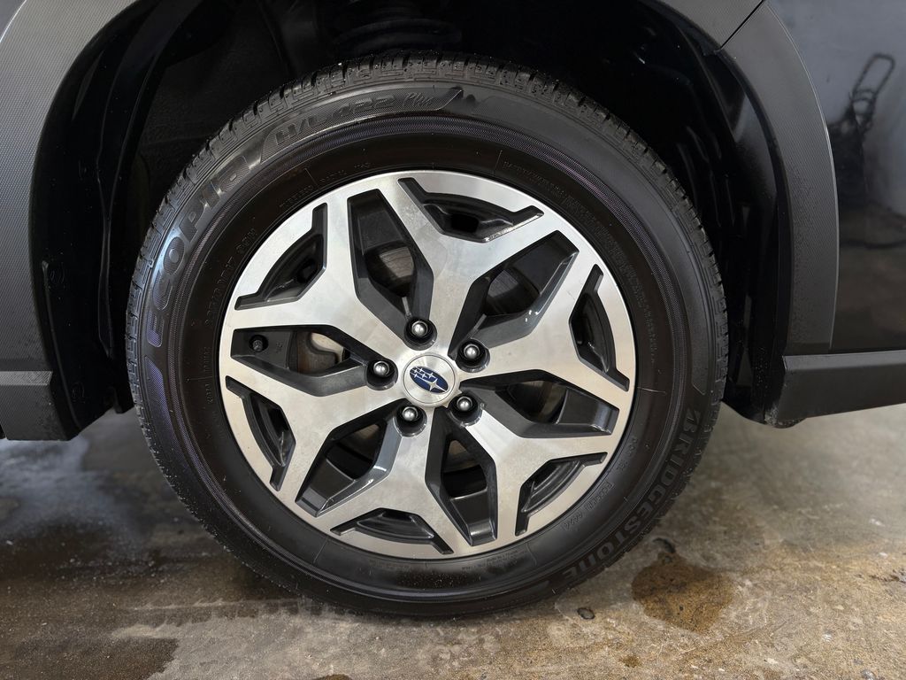 2024 SUBARU FORESTER - Image 31