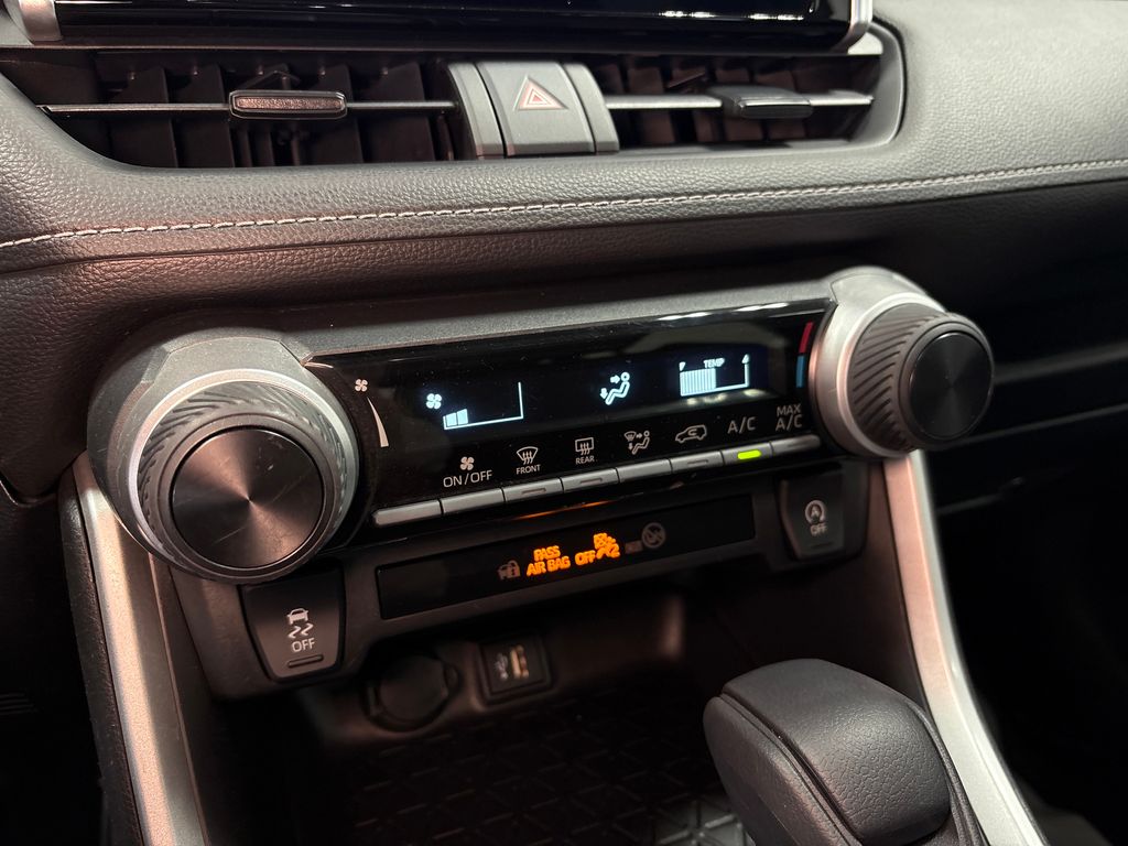 2023 TOYOTA RAV4 - Image 27