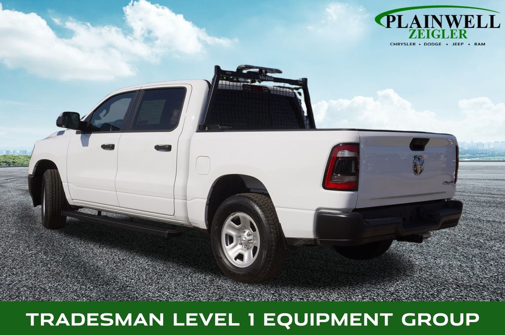 2023 Ram 1500 Tradesman photo 2