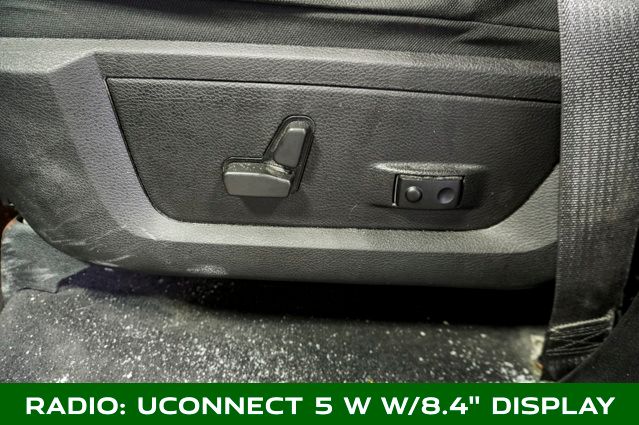 2022 RAM 1500 - Image 11