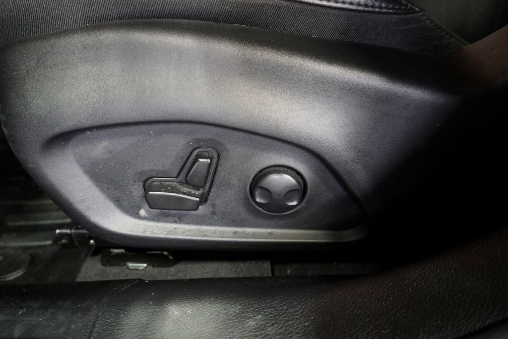 2023 JEEP COMPASS - Image 13