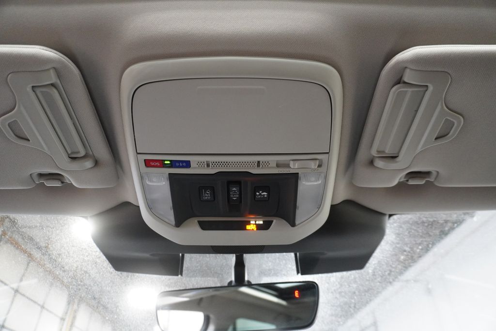 2023 SUBARU FORESTER - Image 34