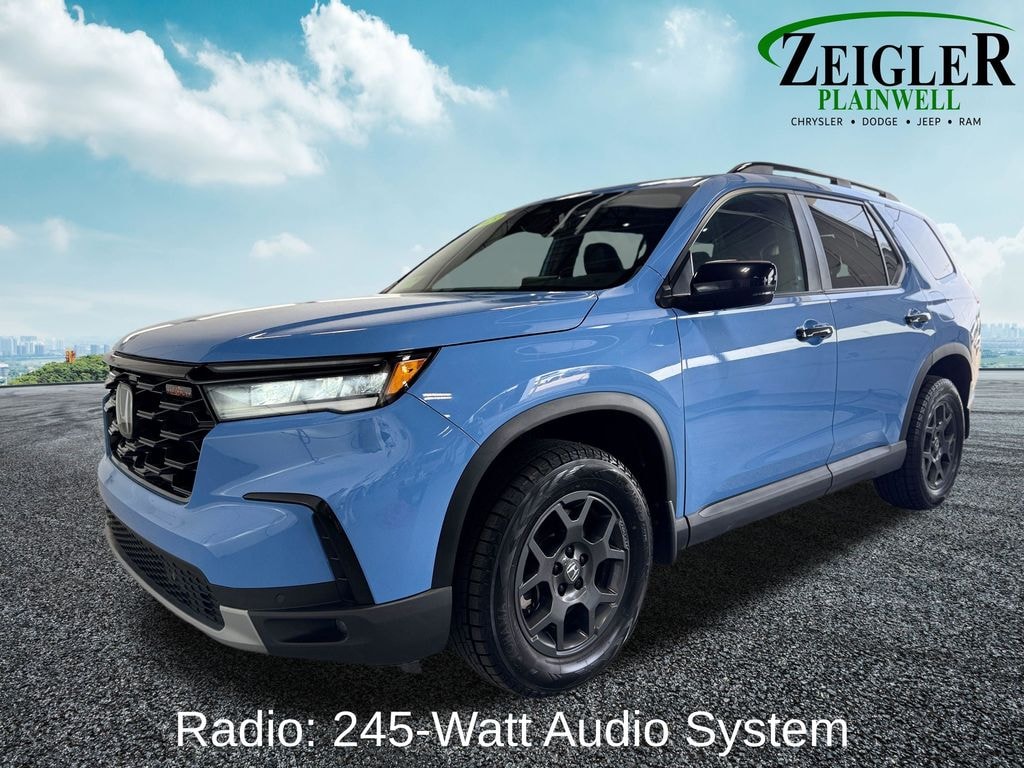 Used 2023 Honda Pilot TrailSport SUV