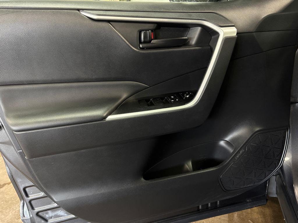 2023 TOYOTA RAV4 - Image 16