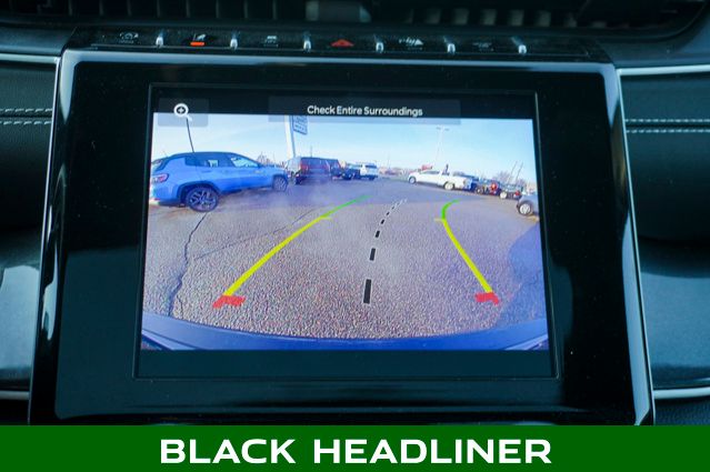 2023 JEEP GRAND CHEROKEE - Image 17