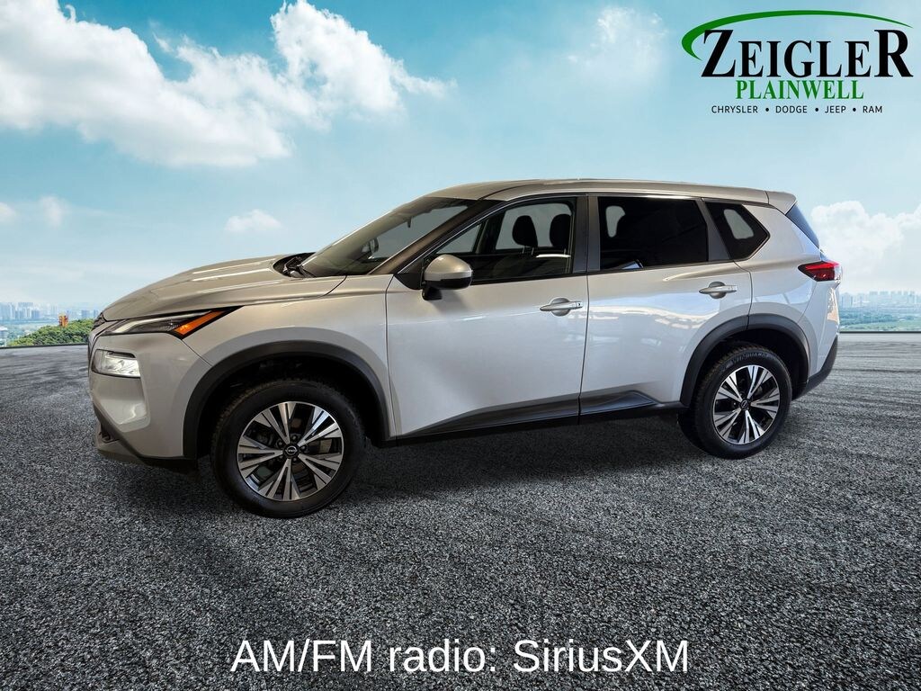 Used 2022 Nissan Rogue SV SUV