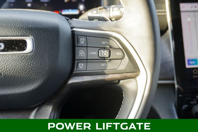 2023 JEEP GRAND CHEROKEE - Image 25