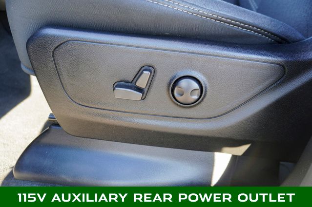 2022 RAM 1500 - Image 12