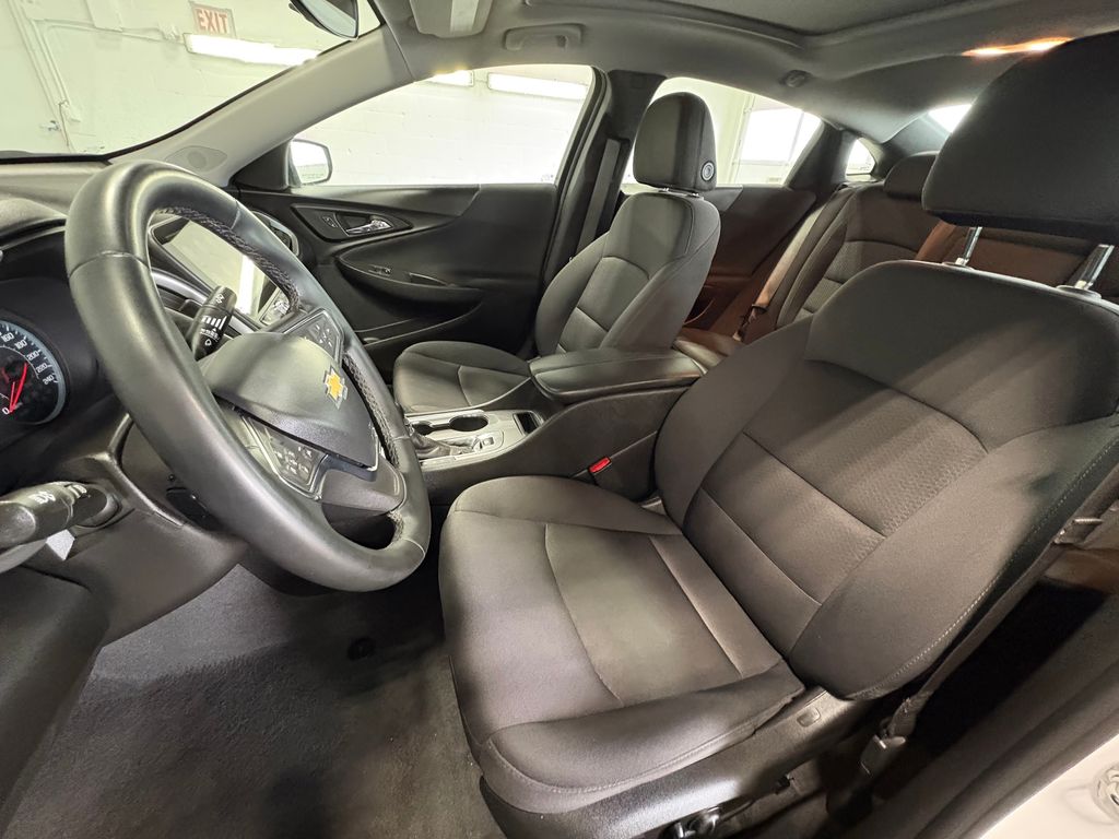 2023 CHEVROLET MALIBU - Image 17