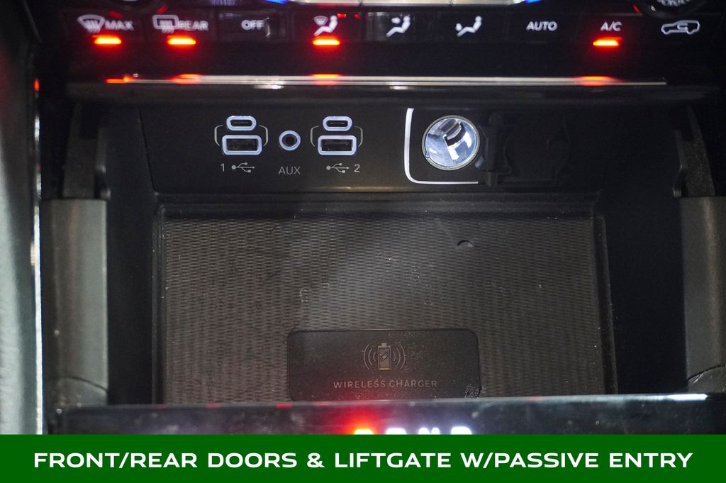 2023 JEEP GRAND CHEROKEE - Image 21