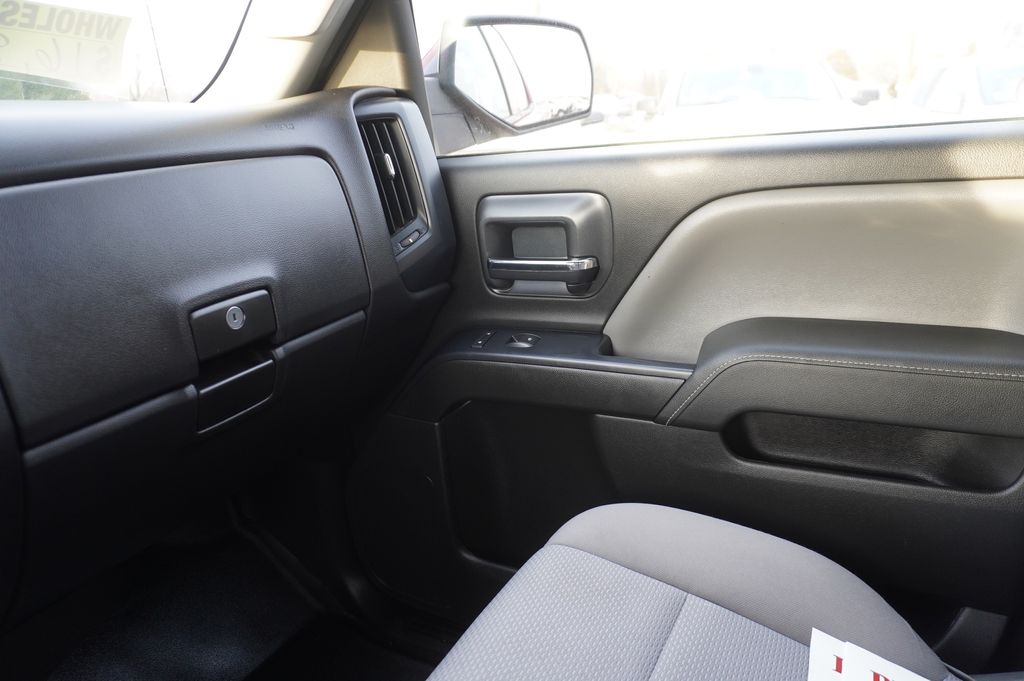 2015 CHEVROLET SILVERADO - Image 22