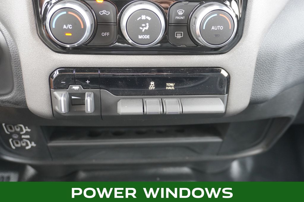 2023 RAM 3500 - Image 16