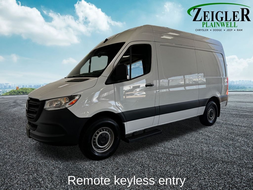 Used 2022 Mercedes-Benz Sprinter 2500 Standard Roof I4 Van Cargo Van
