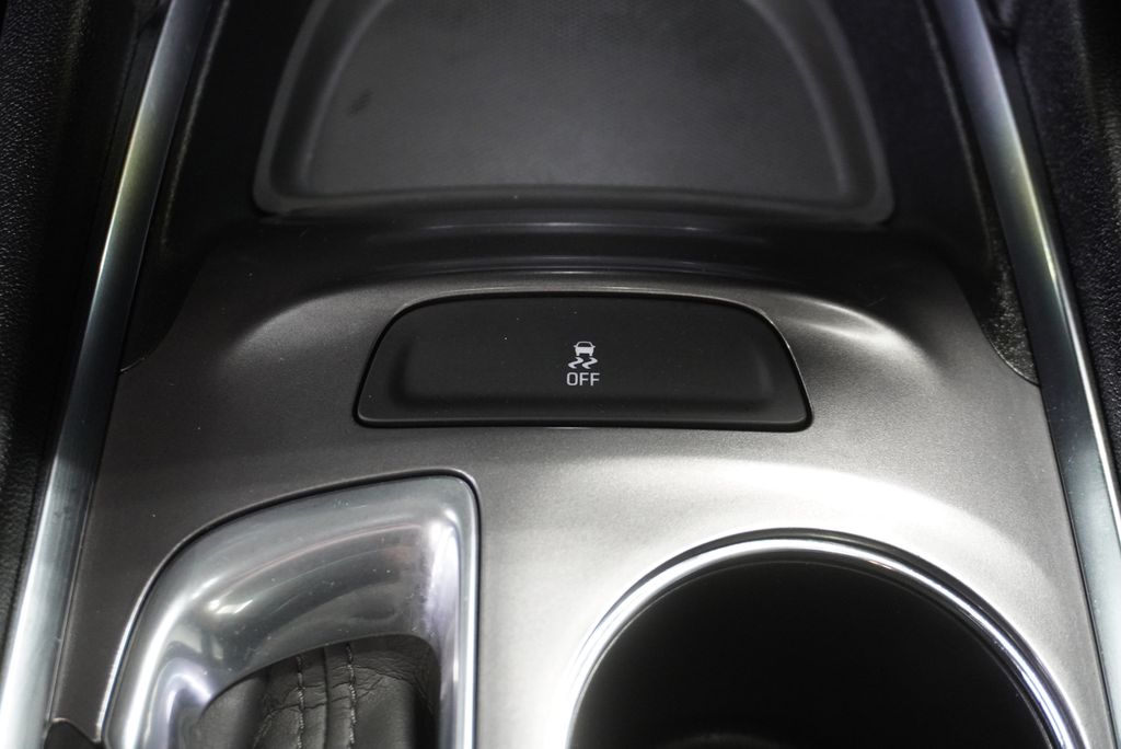 2023 CHEVROLET MALIBU - Image 20