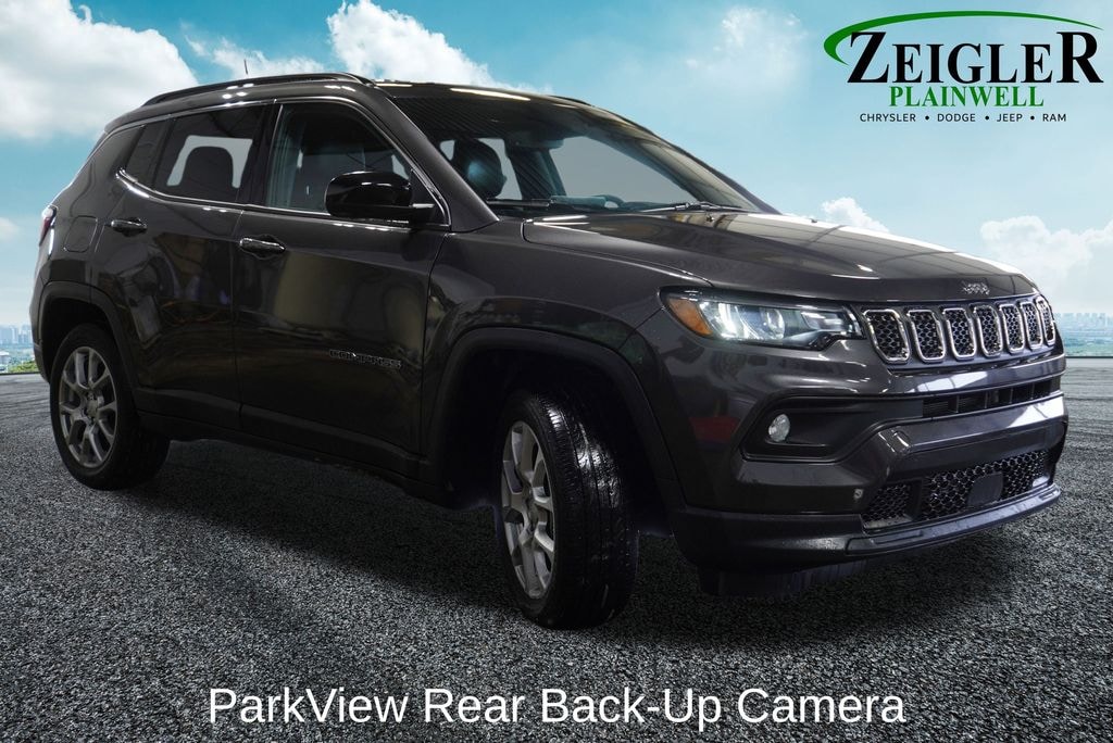 Used 2023 Jeep Compass Latitude Lux SUV