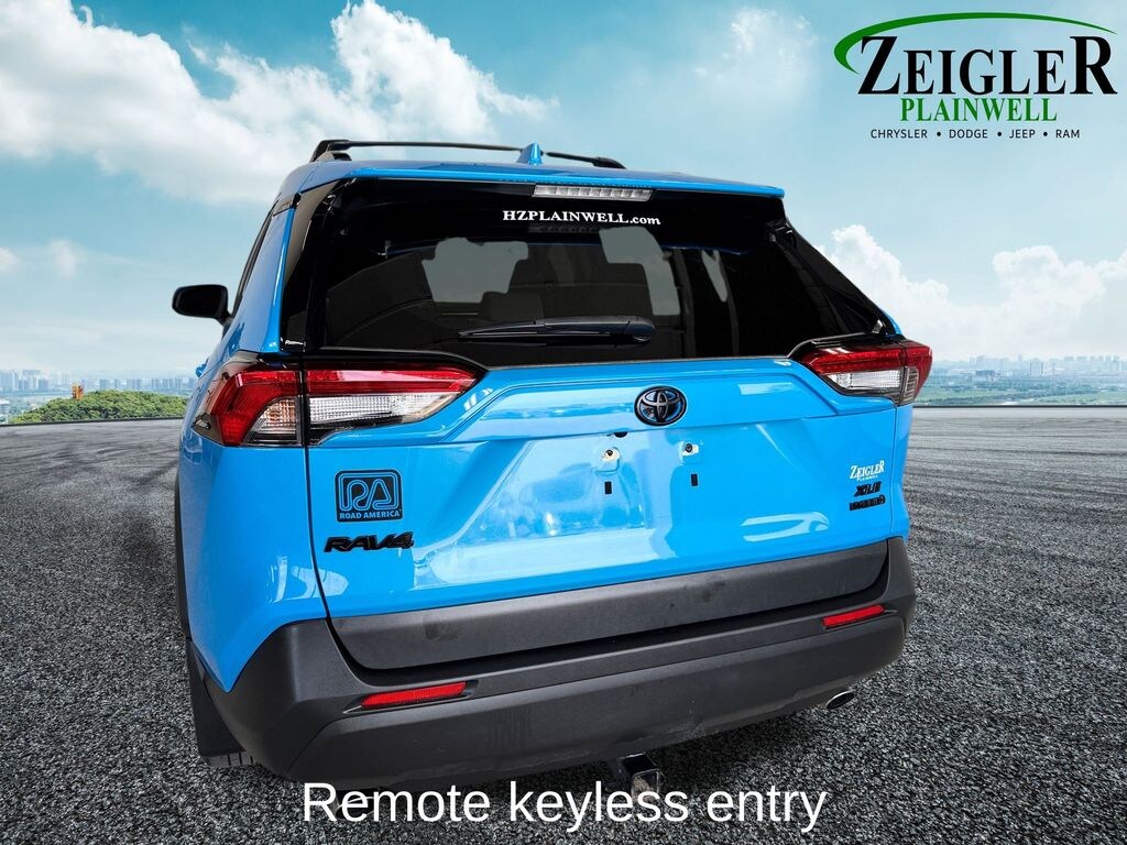 Used 2021 Toyota RAV4 Hybrid XLE SUV