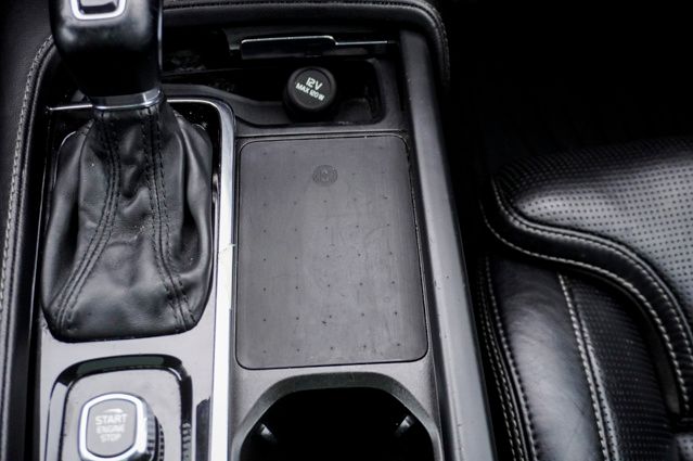 2022 VOLVO XC90 - Image 23