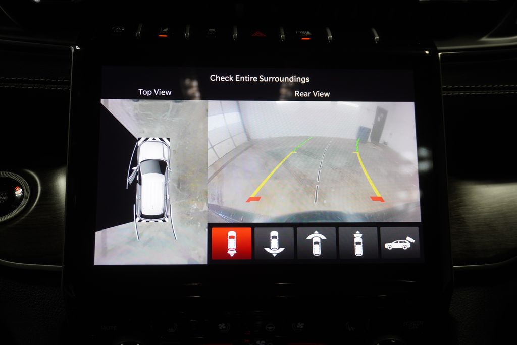 2024 JEEP GRAND CHEROKEE - Image 18