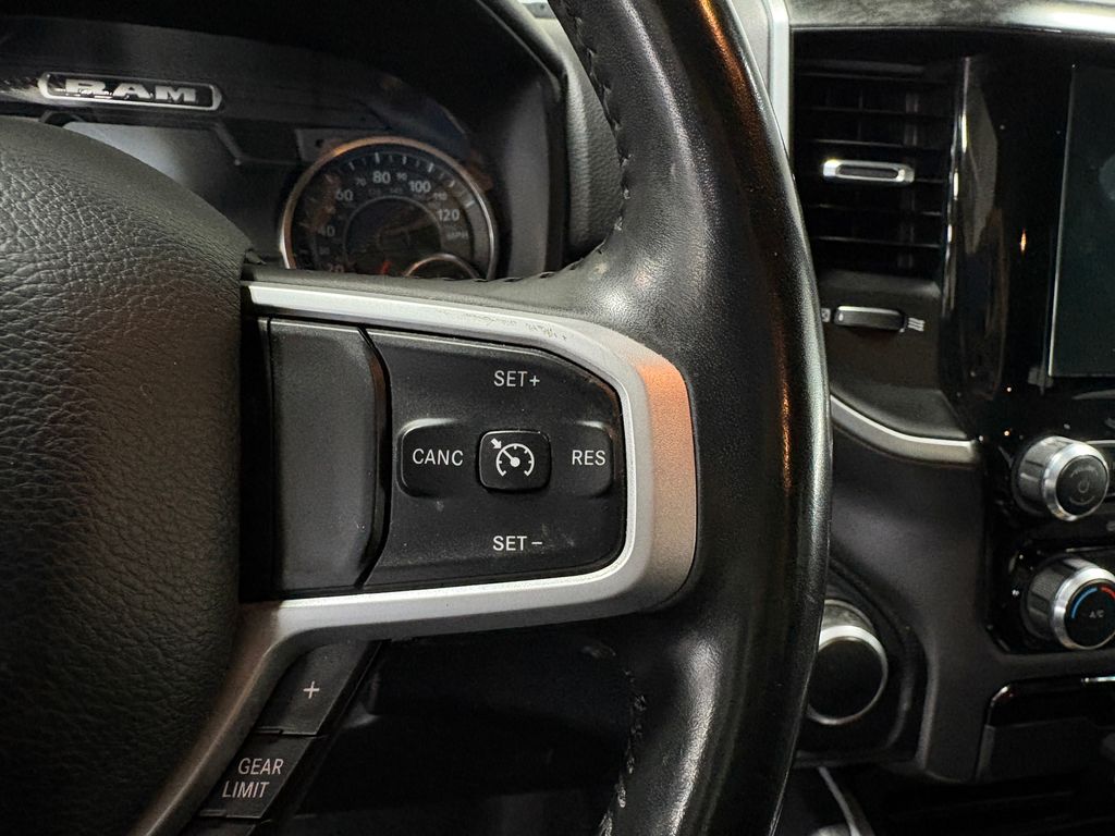 2022 RAM 1500 - Image 23