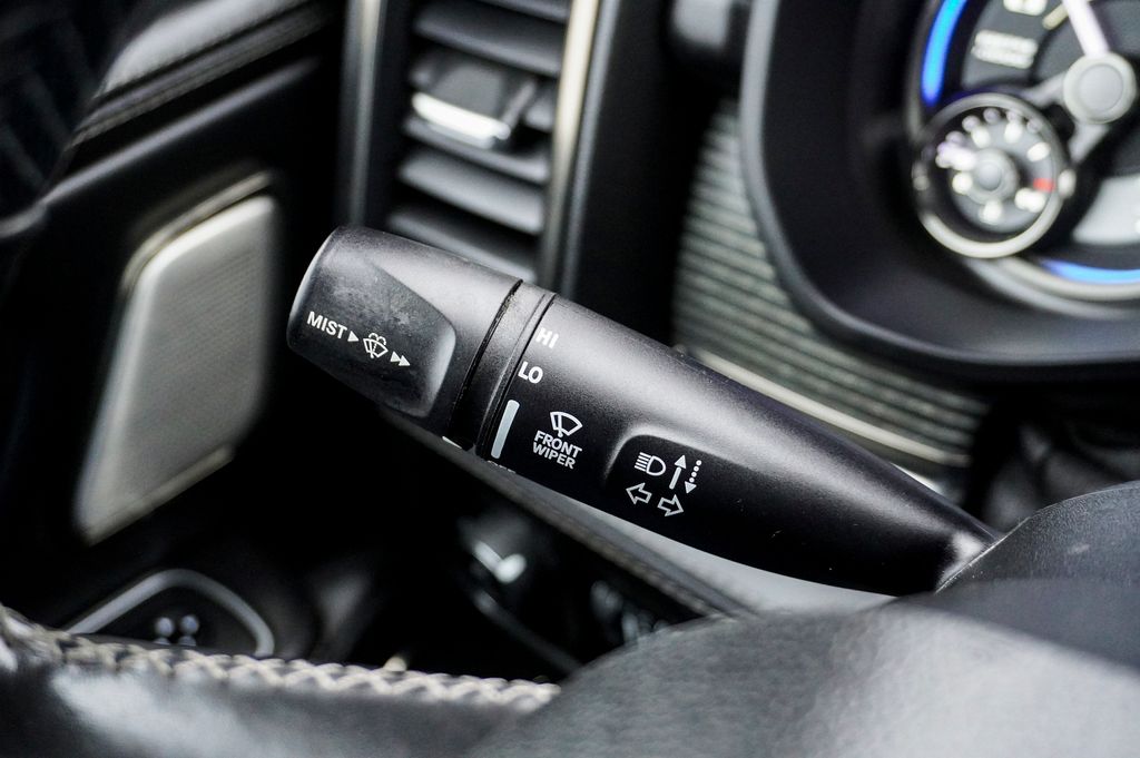 2021 RAM 1500 - Image 23