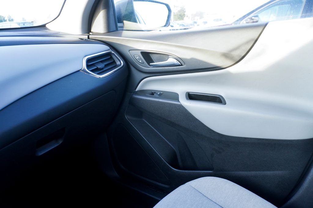 2023 CHEVROLET EQUINOX - Image 27