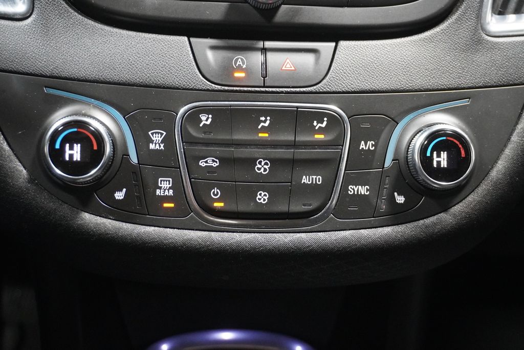 2021 CHEVROLET MALIBU - Image 17