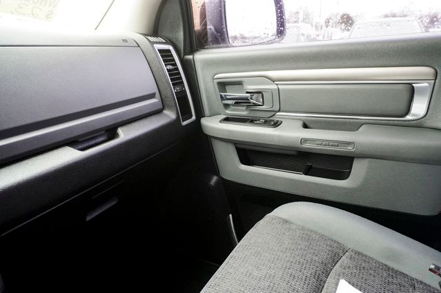 2017 RAM 1500 - Image 24