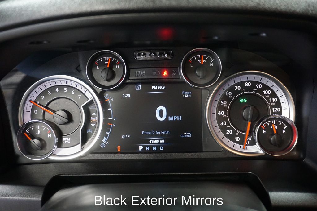 2022 RAM 1500 - Image 21