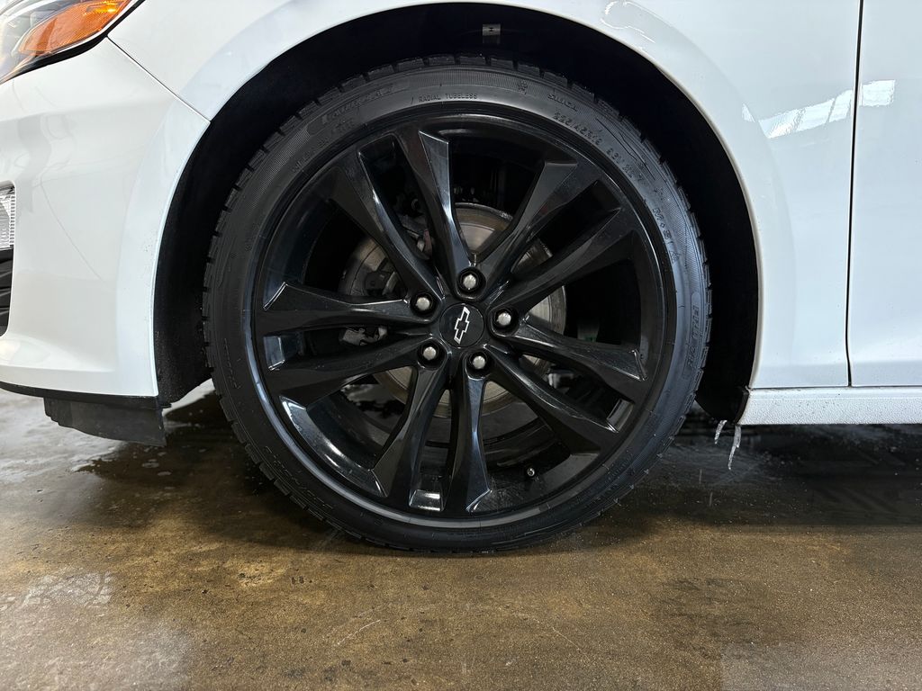 2023 CHEVROLET MALIBU - Image 35