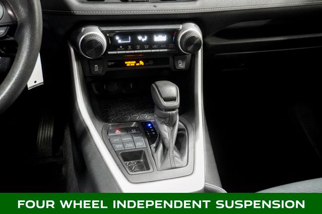 2022 TOYOTA RAV4 - Image 11