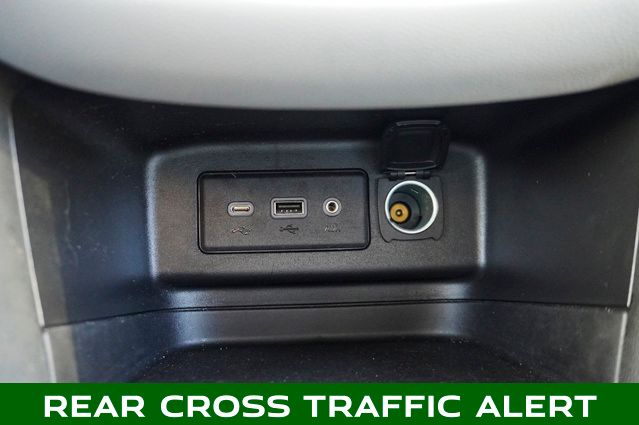 2023 CHEVROLET EQUINOX - Image 18