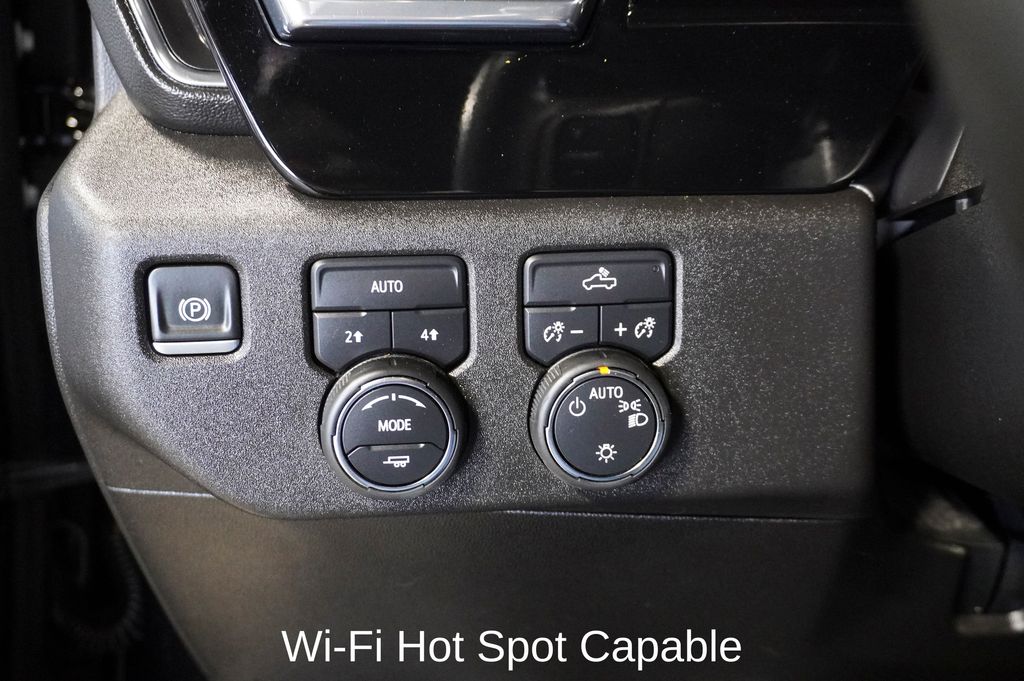 2025 CHEVROLET SILVERADO - Image 23